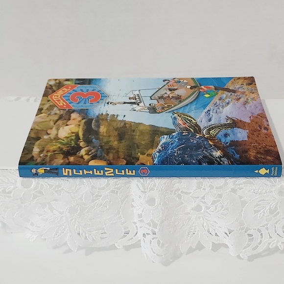 ⤵️BJU Press Science 3 Text book 4th Edition - Picture 4 of 12